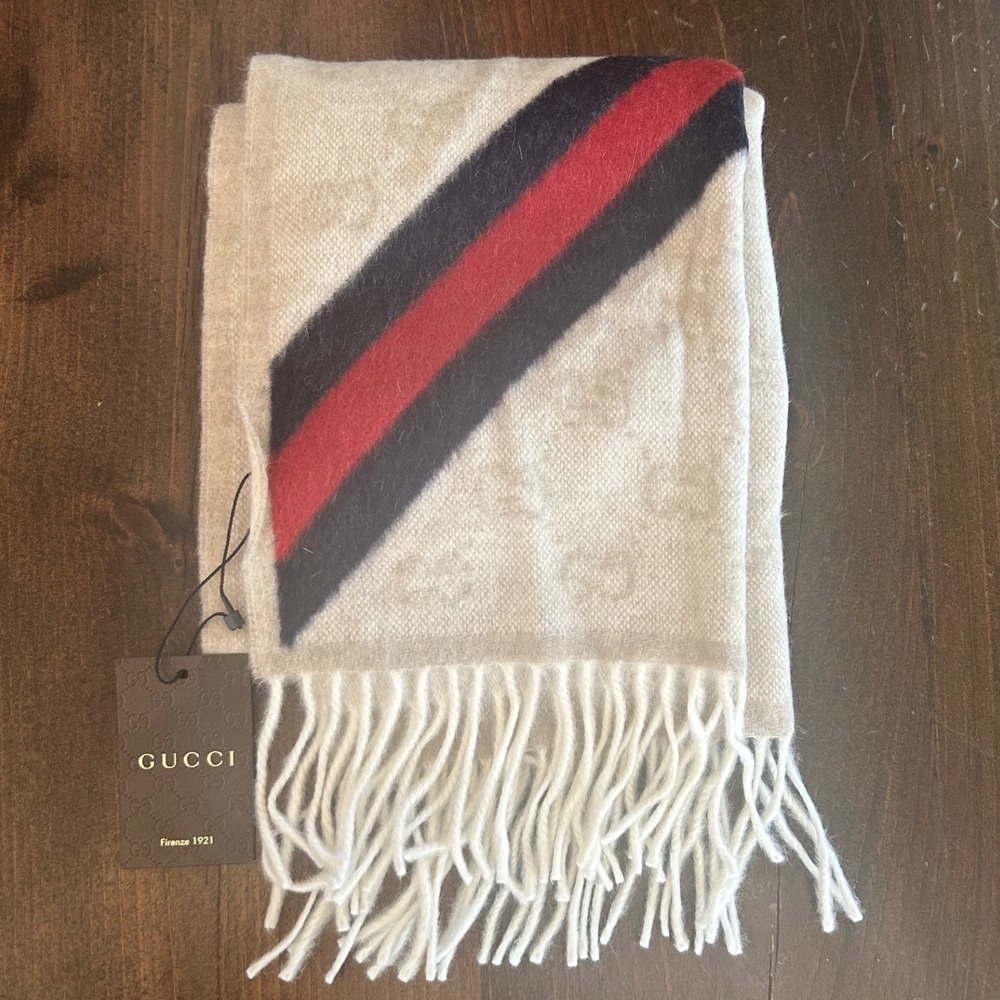 Gucci Nikky Scarf Wool Angora Monogram Stripe Fringe Italy Luxury Soft Classic - Picture 2 of 11